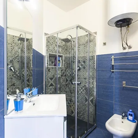 Recanati Seaside Apartment Giardini-Naxos