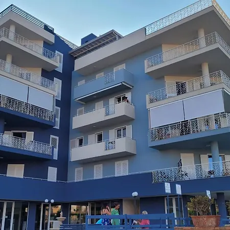 Recanati Seaside * Giardini-Naxos