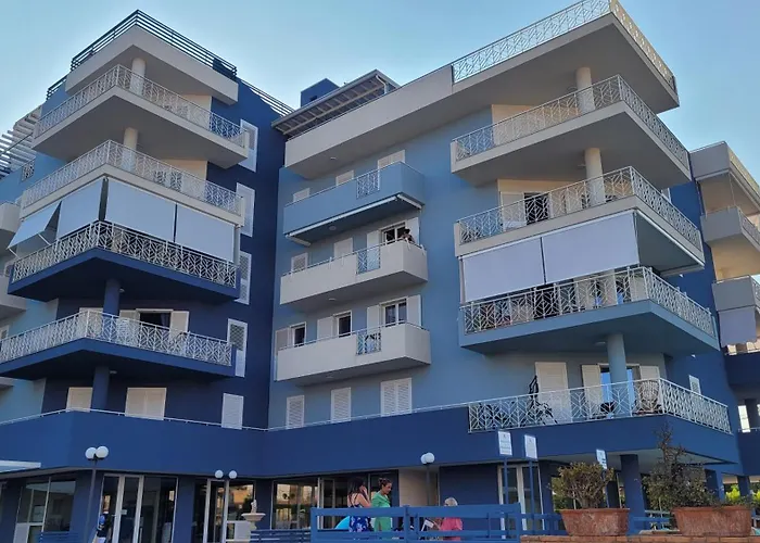 Recanati Seaside * Giardini-Naxos