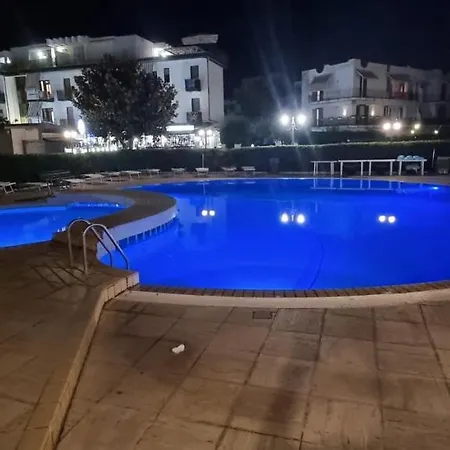 Recanati Seaside Lägenhet *